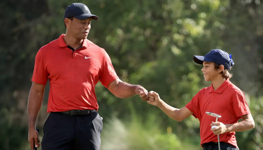 Tiger Woods en Charlie Woods op het pnc championship in 2022